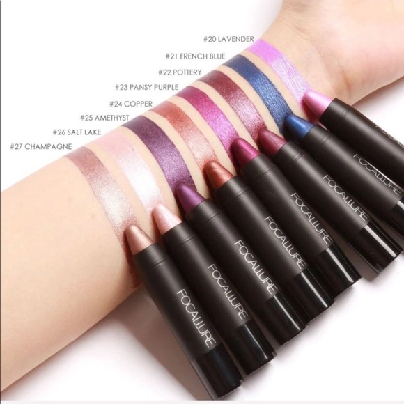 *LAST* NEW #25 Amethyst Purple Creamy Lip Crayon - Picture 3 of 8